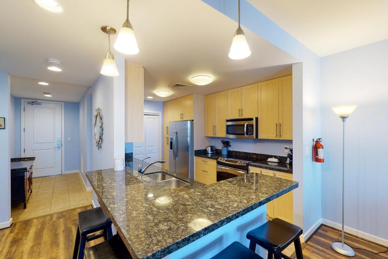 The Sanctuary - Sunset Haven B335 Apartment